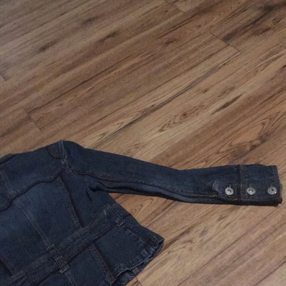 Jean Jacket - Picture 8 of 8